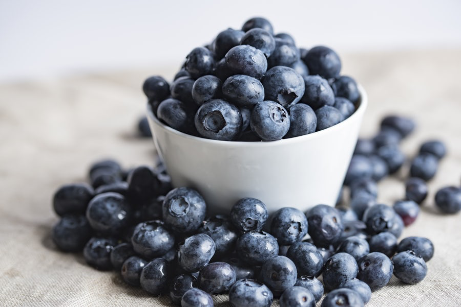 blueberries, sport children