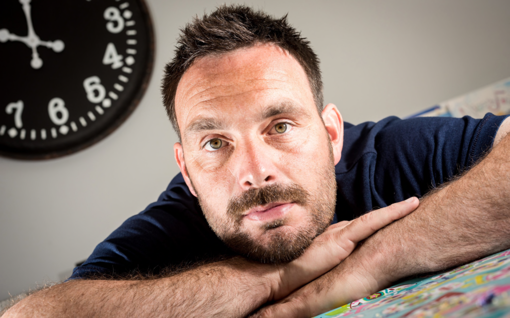 Athlete's mental heath, stress, promoting wellbeing, mental health support, feelings, psychologist, counsellor, athlete, competition, pressure, Cricket, Mike Yardy